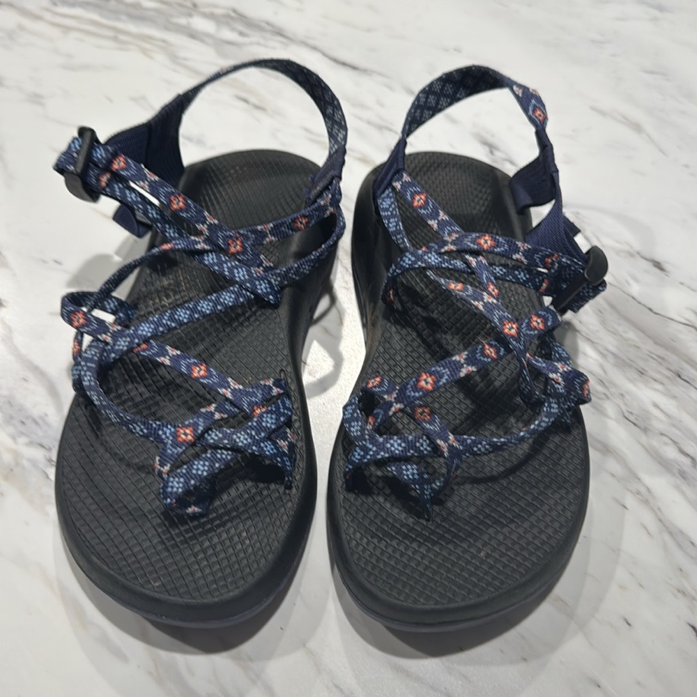 Chaco‎ ZX2 Sandals Women’s Blue Southwest Aztec Toe Loop Strappy Beach Size 11